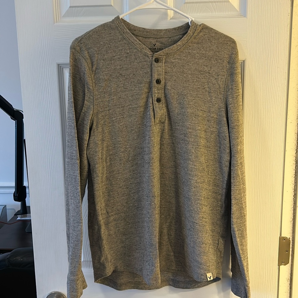 Medium Gray Long Sleeve American Eagle Shirt